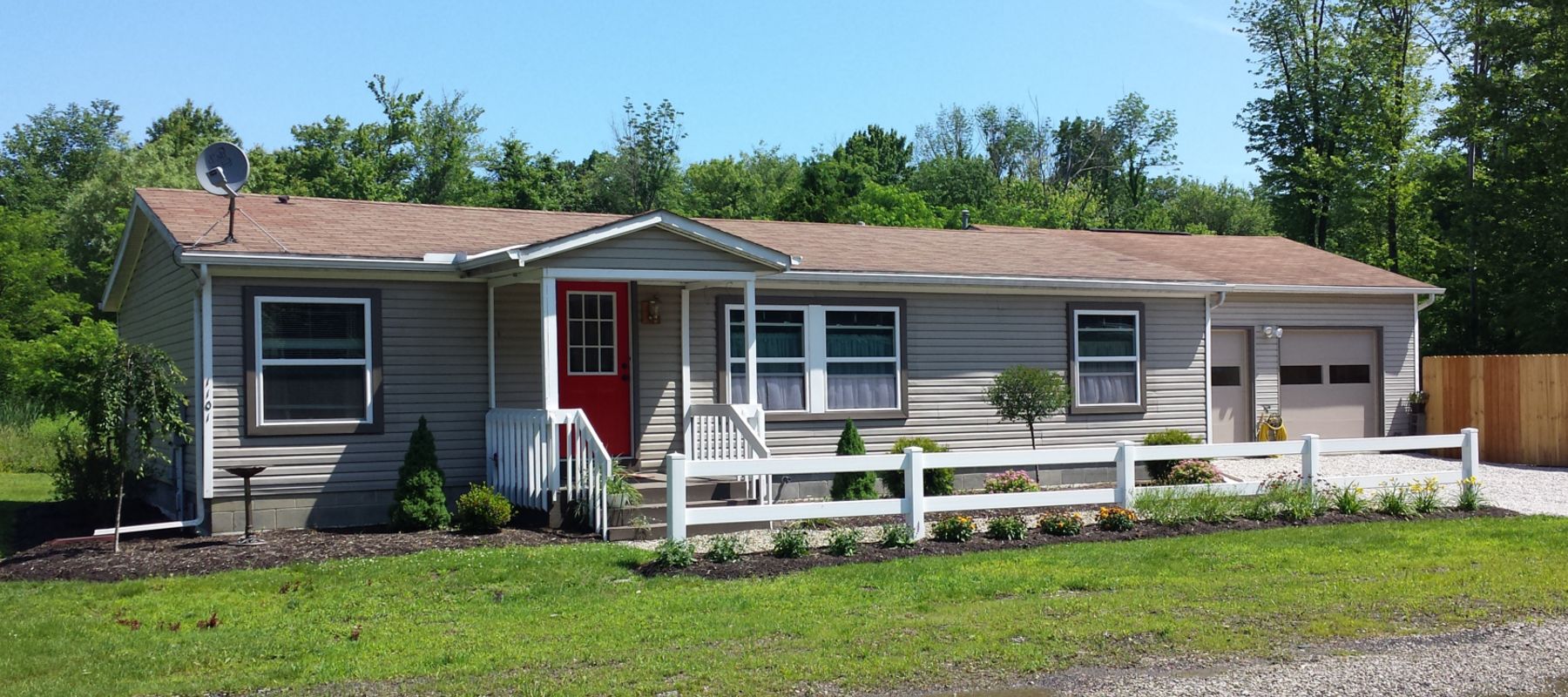 Charlie exterior view